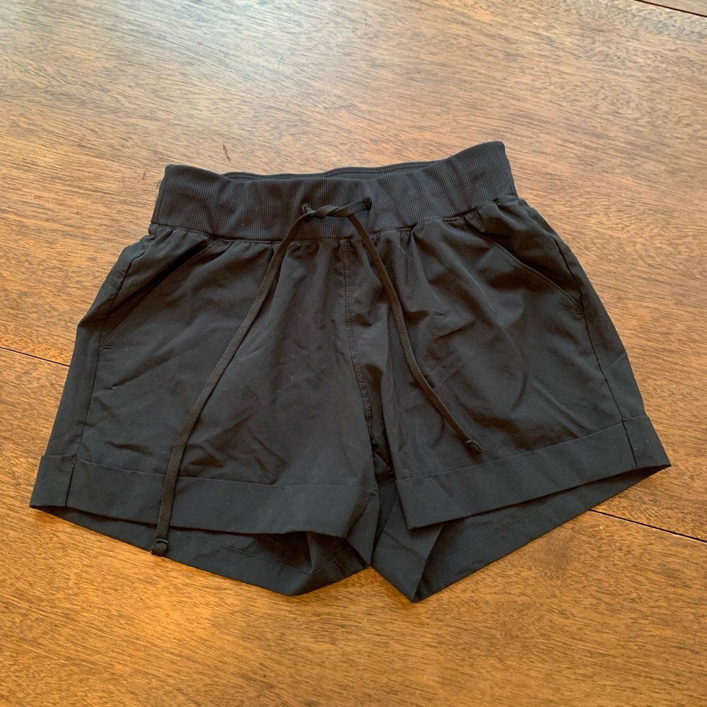 Zella Activewear shorts with pockets